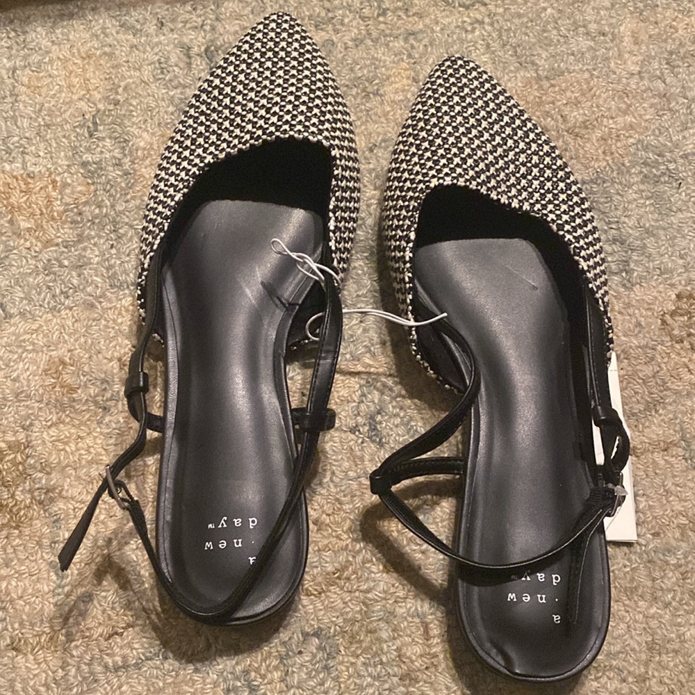 A.New.Day Memory Foam Pointy Flats - image 3